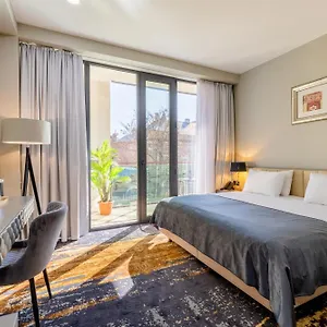 Hotel Brosse Garden